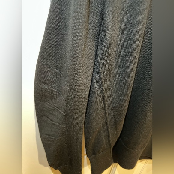 Men’s Black Burberry London England Sweater with detailed sleeve Size Large - Picture 4 of 8